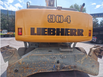 Waste/ Industry handler LIEBHERR A904C (2010): picture 2 Waste/ Industry handler LIEBHERR A904C (2010): picture 2
