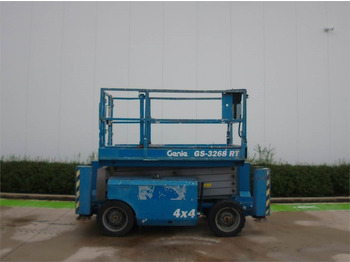 Scissor lift GENIE