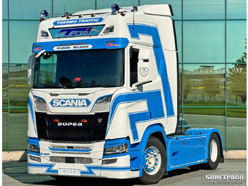 Tractor unit SCANIA R 450