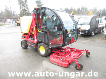 Municipal tractor