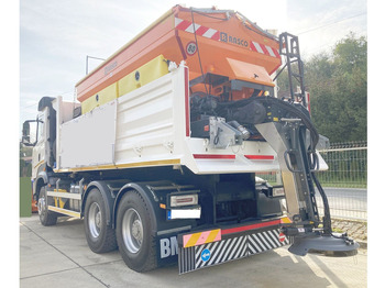 Sand/ Salt spreader RASCO Solid LLB 4500 (+Kubota diesel): picture 5