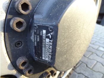 Leasing of Volvo FM420 4X4 X-Track Volvo FM420 4X4 X-Track: picture 2