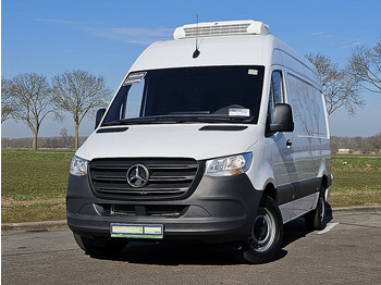 Refrigerated van MERCEDES-BENZ Sprinter 317