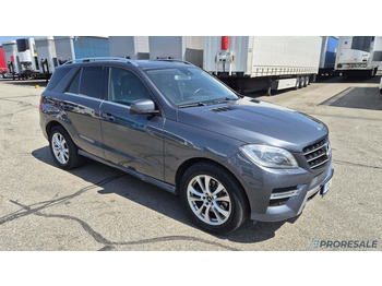 Car MERCEDES-BENZ