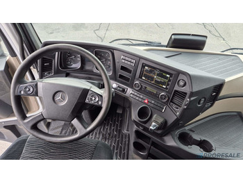 Tractor unit MERCEDES-BENZ ACTROS 1845 LS BIG SPACE EURO 6: picture 4