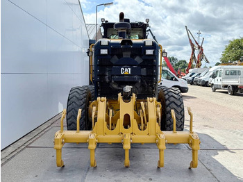 Grader Cat 140M3 - Pushblock / Ripper / Joystick Controls: picture 3 Grader Cat 140M3 - Pushblock / Ripper / Joystick Controls: picture 3
