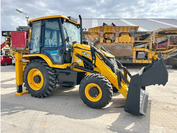 New Backhoe loader JCB 3DX / 3CX Plus 4WD - 4/1 Bucket / Hammer Lines: picture 4 New Backhoe loader JCB 3DX / 3CX Plus 4WD - 4/1 Bucket / Hammer Lines: picture 4