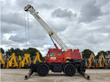 Rough terrain crane TADANO TR-300E