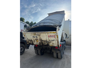 Tipper MAN TGS 32.420: picture 2