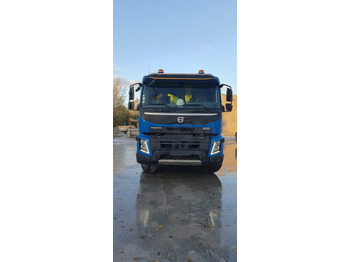 Concrete mixer truck VOLVO FMX 410