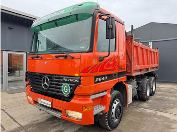 Tipper MERCEDES-BENZ Actros 2640