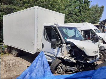 Box van IVECO Daily 35s16
