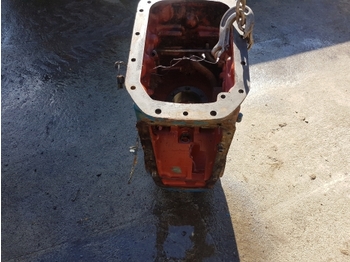 Rear axle for Farm tractor Ford 7840, 8240, 40, Ts Series Rear Housing E9nn4024hd, E9nn4032hc, 81872943: picture 2