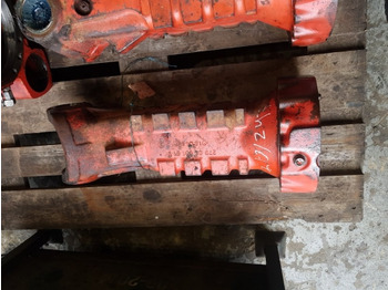 Front axle MANITOU