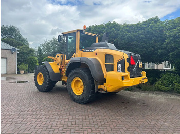 Wheel loader Volvo L120 H: picture 2