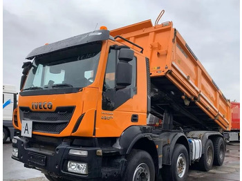 Tipper IVECO Trakker