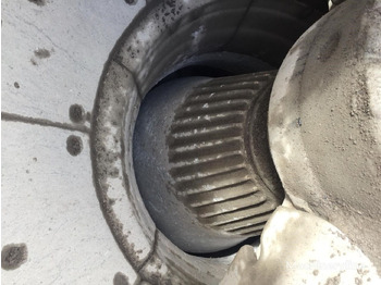 Leasing of Sandvik QS331 Mobile Crushing Plant Sandvik QS331 Mobile Crushing Plant: picture 3