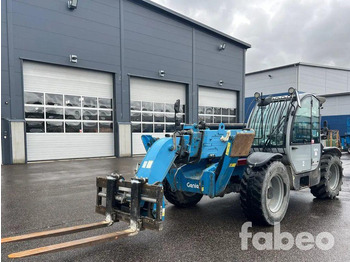 Telescopic handler GENIE