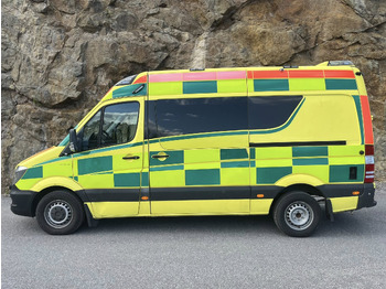 Ambulance Mercedes-Benz Sprinter 319 - AMBULANCE / Krankenwagen / Ambulancia: picture 5