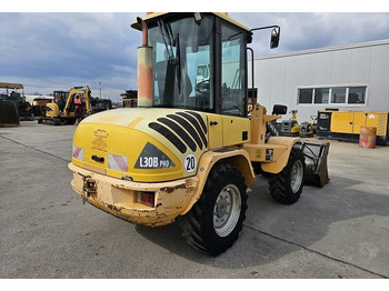 Loader Volvo L30B: picture 3