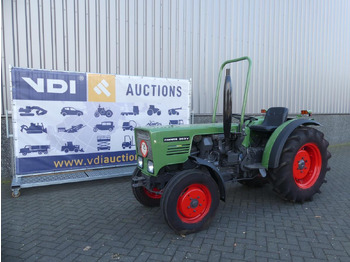 Farm tractor FENDT