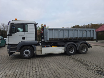 Hook lift truck MAN 28.400: picture 2