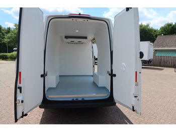 Refrigerated van Volkswagen Crafter Koel/Vries/Verwarmen , Carrier Xarios 350 met nachtaansluiting BPM vrij: picture 4