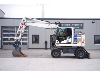 Wheel excavator KOMATSU PW148-11