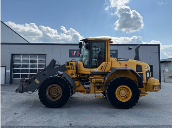 Wheel loader VOLVO L90G