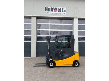 Electric forklift JUNGHEINRICH EFG 316