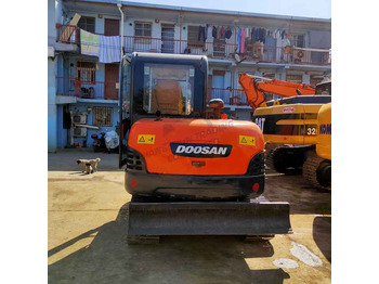Crawler excavator Awesome Performance Korea Imported Small Scale Used Doosan Dx60 Excavator in Shanghai: picture 3