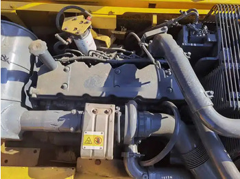 Crawler excavator Construction PC200-8 Crawler Komatsu PC220-8 excavator used excavator: picture 5