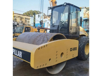 Road roller CATERPILLAR
