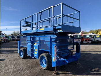 Scissor lift GENIE