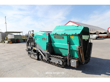 Asphalt paver VÖGELE