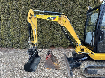 Mini excavator CAT 302.7 D CR: picture 4