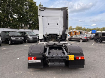Tractor unit Mercedes-Benz Actros 1845: picture 4