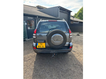 Car Toyota Land Cruiser 120 5 doors 3.0L D4-D Prado: picture 4