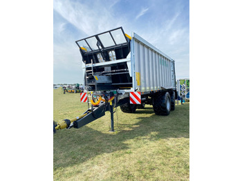 Manure spreader