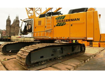Crawler crane LIEBHERR HS 885 HD