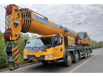 Mobile crane XCMG