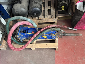 Hydraulic hammer ARDEN AB0082 BRH Brise roche hydraulique - 1 à 3T: picture 2