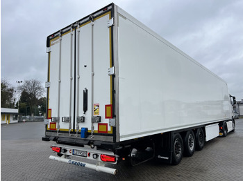 Refrigerator semi-trailer KRONE SDR