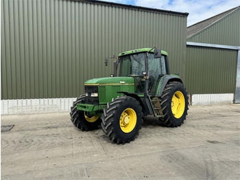 Farm tractor JOHN DEERE 6800