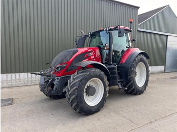 Farm tractor VALTRA T194
