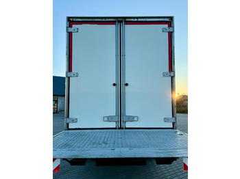 Refrigerator truck MERCEDES-BENZ ACTROS 1840 / CHŁODNIA / WINDA / 15 EUROPALET / 6.10 M DŁUGOŚCI / DUŻA KABINA / AUTOMAT / SPROWADZONY / SERWISOWANY / EURO 6: picture 5