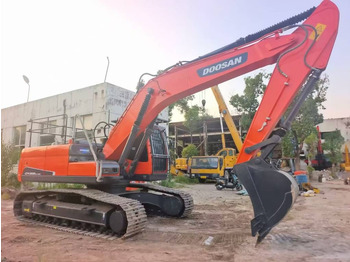 Crawler excavator DOOSAN DX225LC