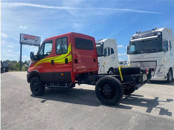 Cab chassis truck Iveco 70-S180 4X4: picture 3