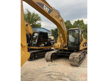 Crawler excavator Caterpillar 320C: picture 2