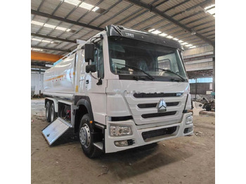 Tank truck SINOTRUK HOWO